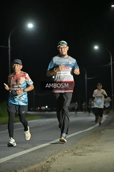 Runner Photo 1600424
