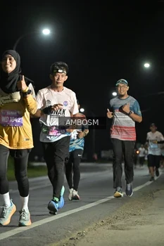 Runner Photo 1600425