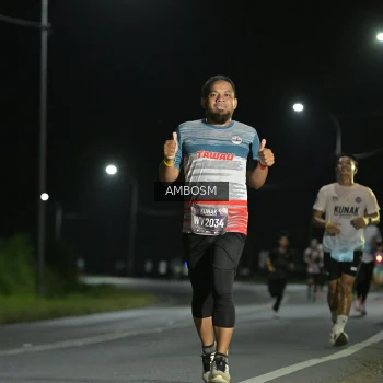 Runner Photo 1600432