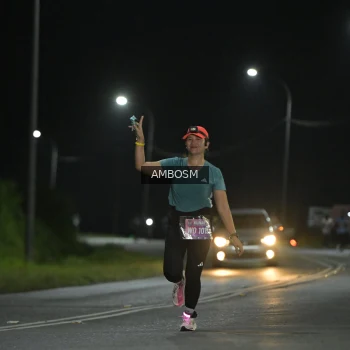 Runner Photo 1600483