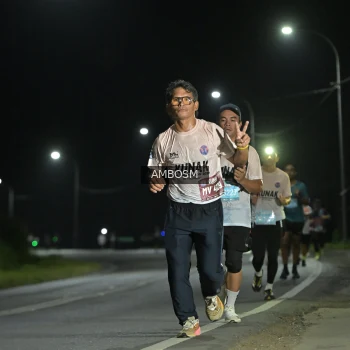 Runner Photo 1600514