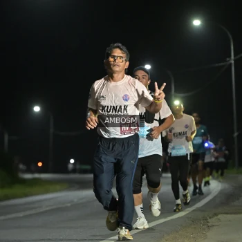 Runner Photo 1600516