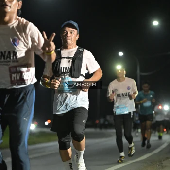Runner Photo 1600522