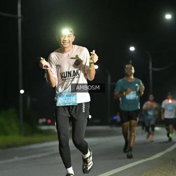 Runner Photo 1600530