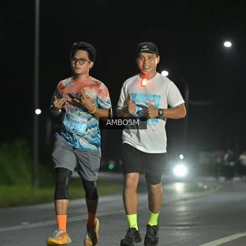 Runner Photo 1600534