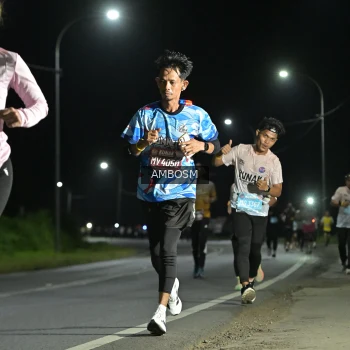 Runner Photo 1600542