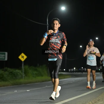 Runner Photo 1600565