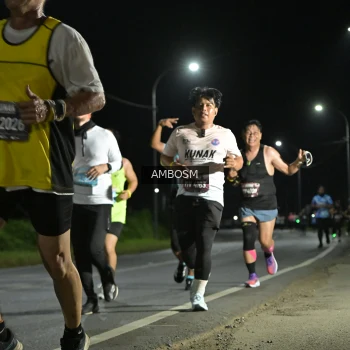 Runner Photo 1600574