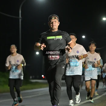 Runner Photo 1600649