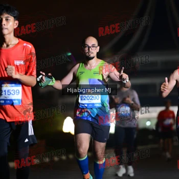 Runner Photo 160068