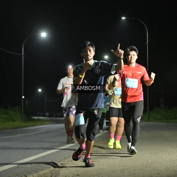 Runner Photo 1600703