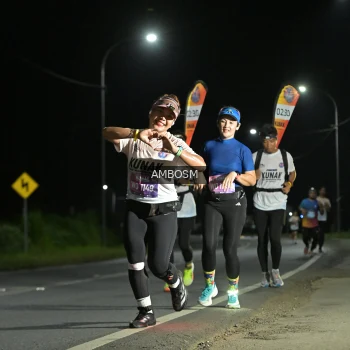 Runner Photo 1600711