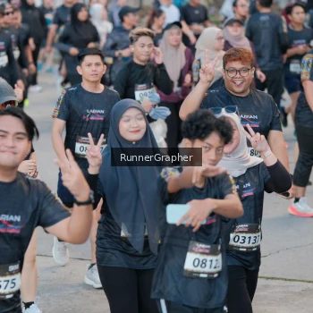 Runner Photo 1601159