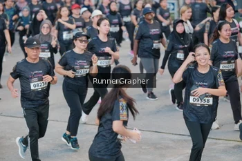 Runner Photo 1601195
