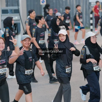 Runner Photo 1601248