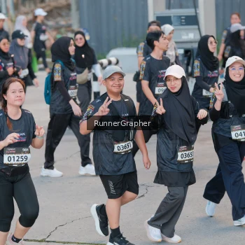 Runner Photo 1601253