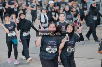 Runner Photo 1601335