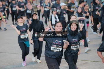 Runner Photo 1601337
