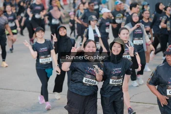 Runner Photo 1601339