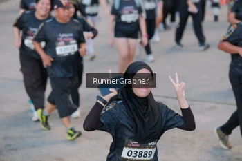 Runner Photo 1601340