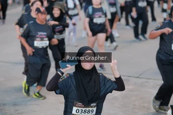Runner Photo 1601342