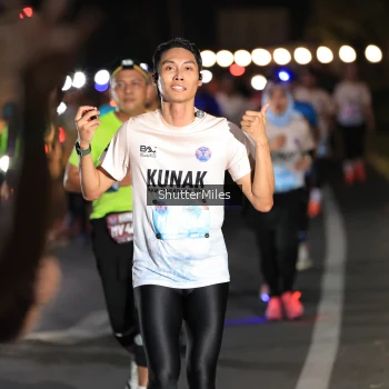 Runner Photo 1602615