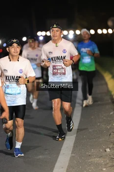 Runner Photo 1602735