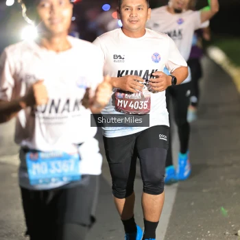 Runner Photo 1602803