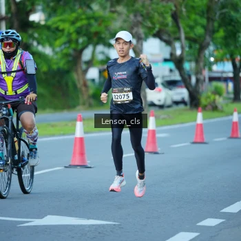 Runner Photo 1602904