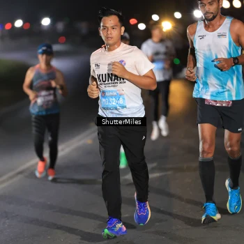 Runner Photo 1602911