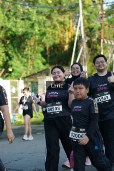 Runner Photo 1602948