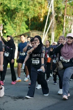 Runner Photo 1602976