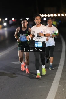 Runner Photo 1602993