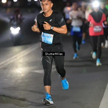 Runner Photo 1603010