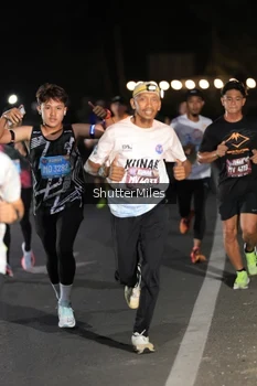 Runner Photo 1603088