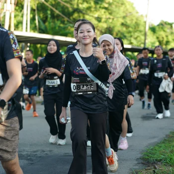 Runner Photo 1603138