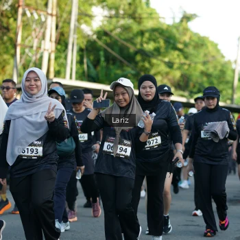 Runner Photo 1603153