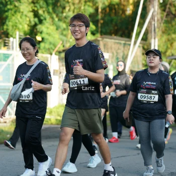 Runner Photo 1603201