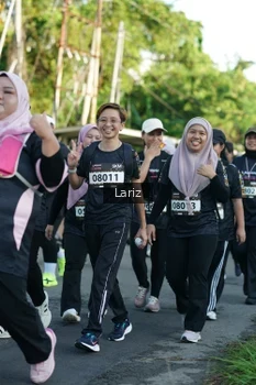Runner Photo 1603298