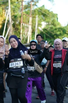 Runner Photo 1603349