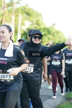 Runner Photo 1603399