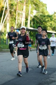 Runner Photo 1603493