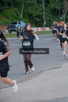 Runner Photo 1603495