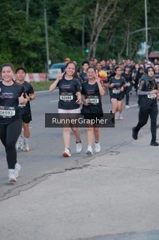 Runner Photo 1603503