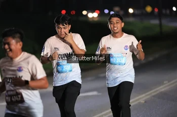 Runner Photo 1603597