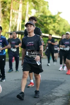 Runner Photo 1603663