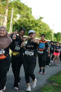 Runner Photo 1603695