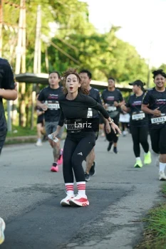 Runner Photo 1603709