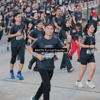 Runner Photo 1603825