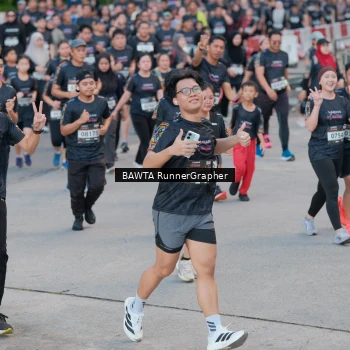 Runner Photo 1603835